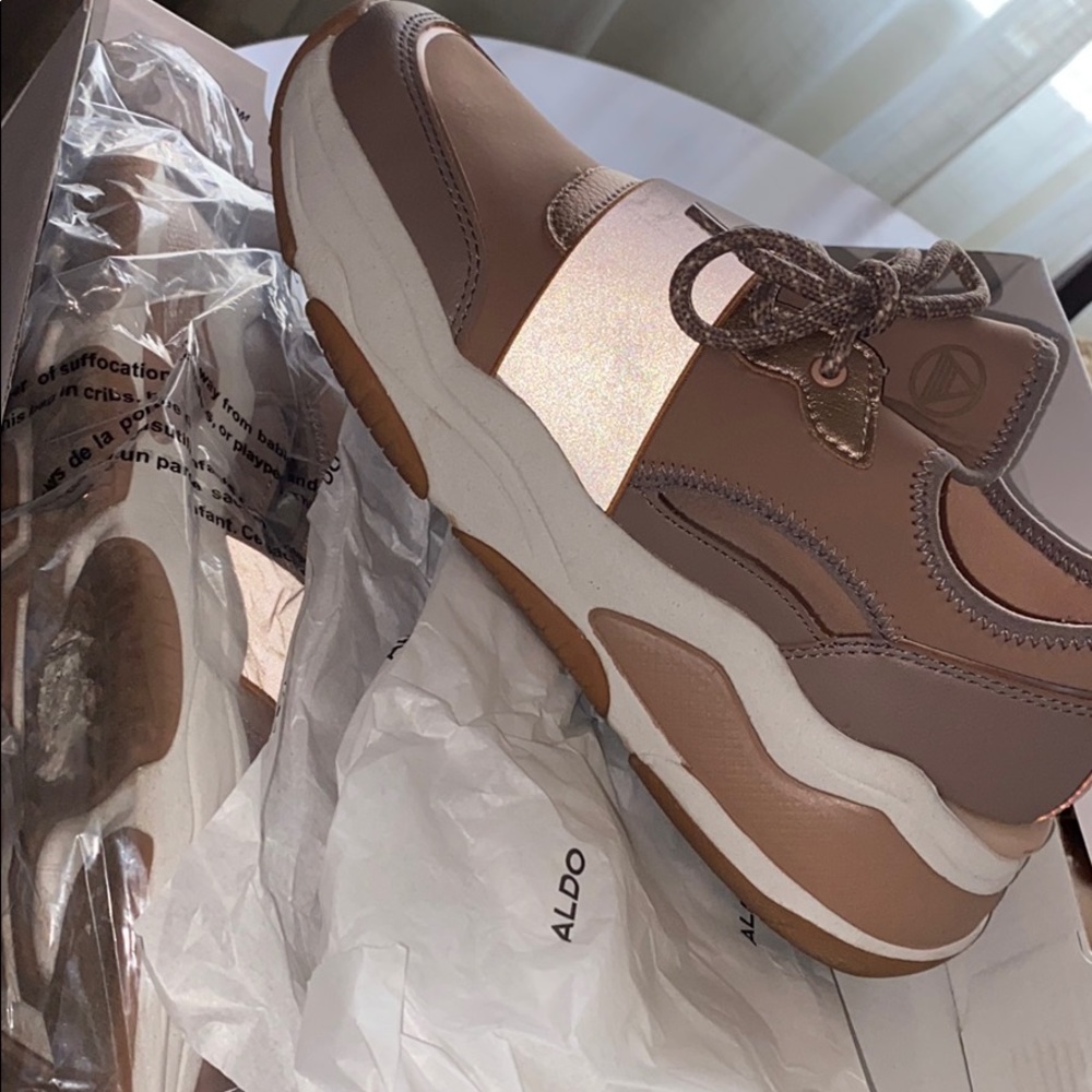 Also Shoes